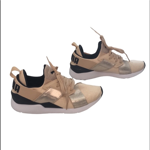 PUMA Muse Pink & Metallic Rose Gold Sneaker Running Shoes - Size 7.5 - Picture 3 of 12